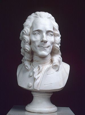 Voltaire par Marie-Anne Collot (Musée de l'Ermitage)